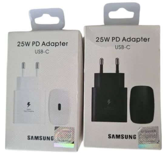SUPER FAST CHARGING FOR YOUR SAMSUNG!  POWER UP IN MINUTES: 25W PD FAST CHARGER  GET BACK TO 100% FASTER THAN EVER.  ULTRA-FAST 25W USB-C POWER ADAPTER